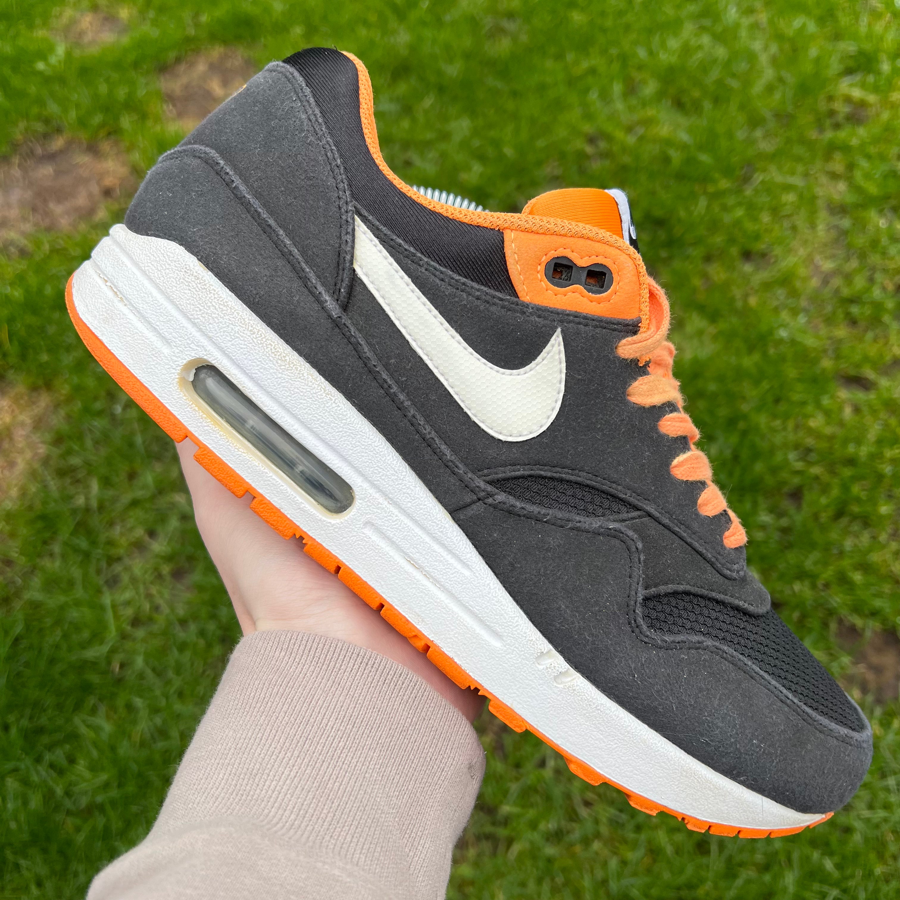 Nike venom max hotsell