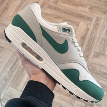 Load image into Gallery viewer, Nike Air Max 1 Evergreen (UK11)
