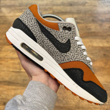 Load image into Gallery viewer, Size? x Nike Air Max 1 Safari (UK8)
