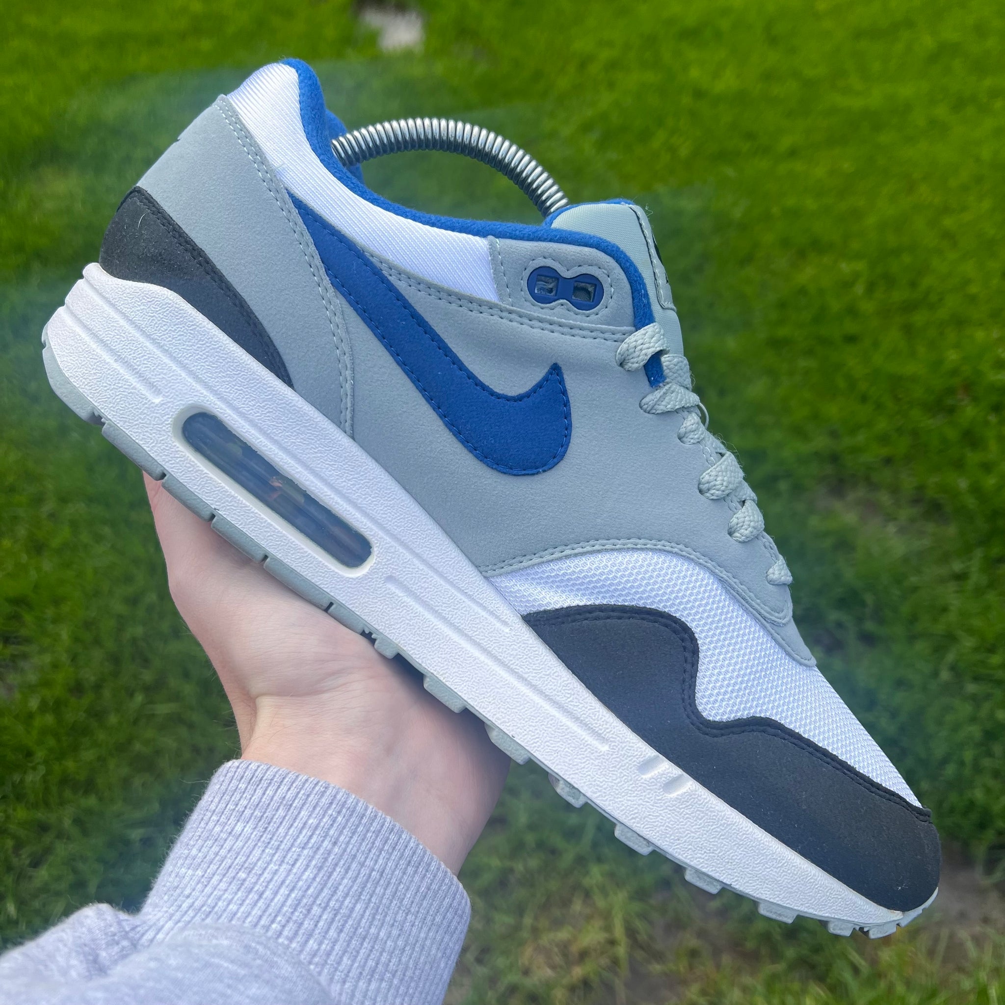nike air max 1 white gym blue
