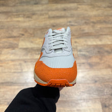 Load image into Gallery viewer, Nike Air Max 1 Master Magma (UK9)
