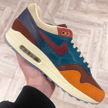 Load image into Gallery viewer, Nike Air Max 1 Kasina Wong-Ang Orange (UK8)
