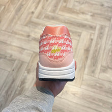 Load image into Gallery viewer, Nike Air Max 1 Strawberry Lemonade (UK9)
