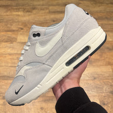 Load image into Gallery viewer, Nike Air Max 1 Mini Swoosh Pure Platinum (UK11)
