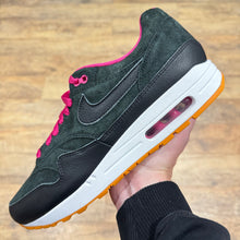Load image into Gallery viewer, Nike Air Max 1 By You Black Pink Gum (UK9)
