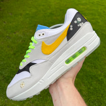 Load image into Gallery viewer, Nike Air Max 1 Daisy (UK8.5)
