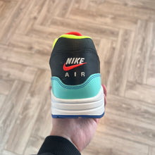 Load image into Gallery viewer, Nike Air Max 1 Parachute (UK8)
