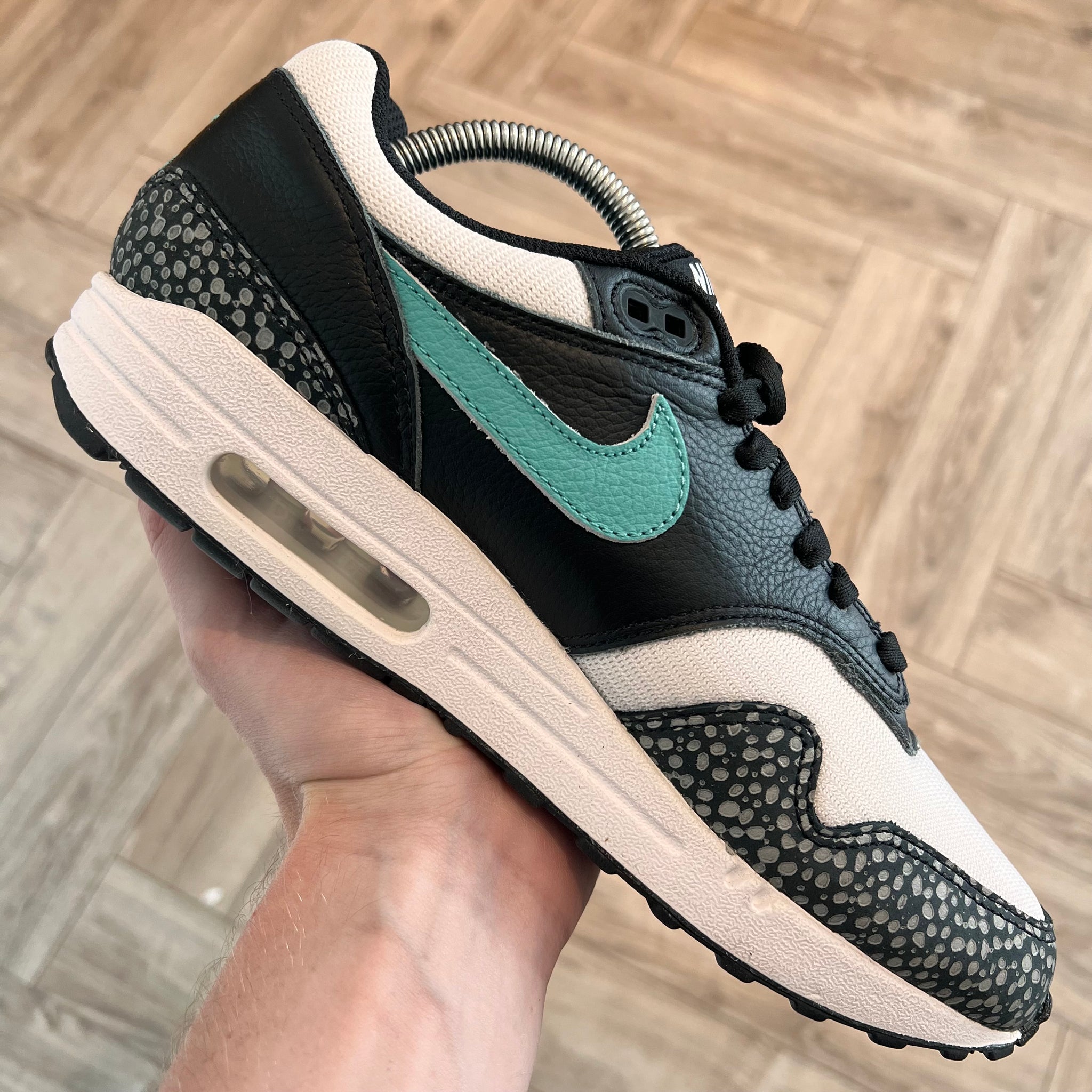 original nike air max 1 atmos elephant