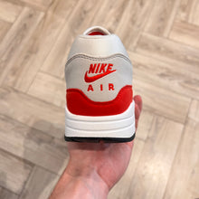 Load image into Gallery viewer, Nike Air Max 1 Anniversary Red (UK8.5)
