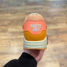 Load image into Gallery viewer, Nike Air Max 1 Familia Puerto Rico Orange Frost (UK8)
