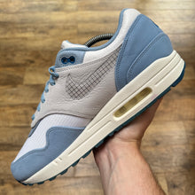 Load image into Gallery viewer, Nike Air Max 1 Blueprint (UK10)
