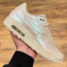 Load image into Gallery viewer, Nike Air Max 1 ID White Pearl (UK7.5)
