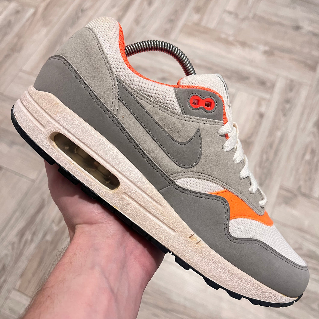 Nike Air Max 1 Total Orange (UK8.5)