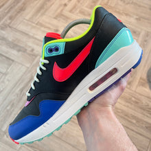 Load image into Gallery viewer, Nike Air Max 1 Parachute (UK8.5)
