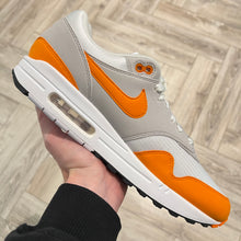 Load image into Gallery viewer, Nike Air Max 1 Magma (UK9)
