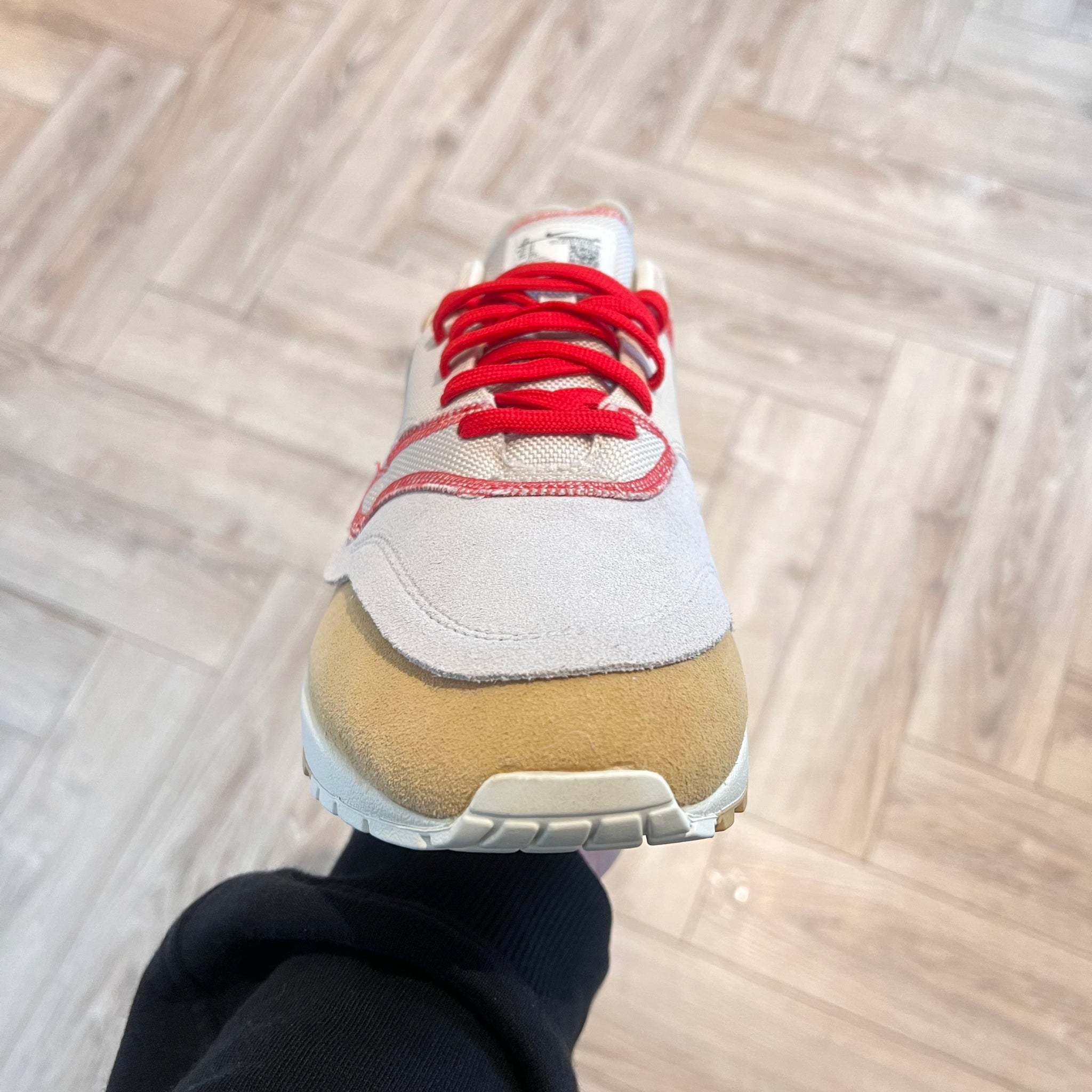 nike air max 1 inside out club gold black