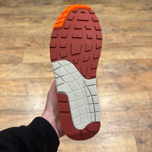 Load image into Gallery viewer, Nike Air Max 1 Master Magma (UK9)
