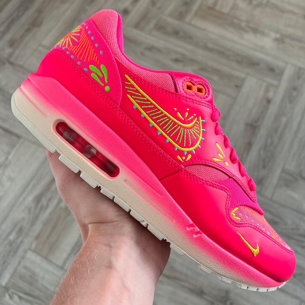 Nike Air Max 1 Dia De Los Muertos (UK8.5)