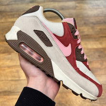 Load image into Gallery viewer, Nike Air Max 90 NRG Bacon (UK6.5)
