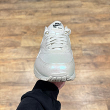 Load image into Gallery viewer, Nike Air Max 1 ID White Pearl (UK7.5)
