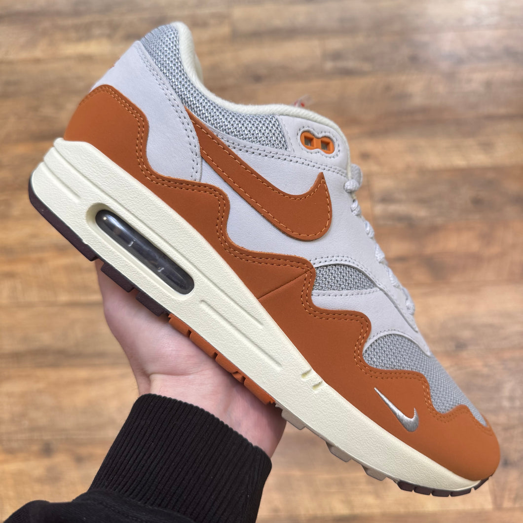 Patta x Nike Air Max 1 Wave Monarch (UK8)