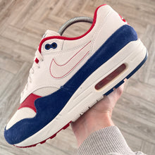 Load image into Gallery viewer, Nike Air Max 1 USA (UK8.5)
