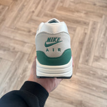 Load image into Gallery viewer, Nike Air Max 1 Evergreen (UK11)
