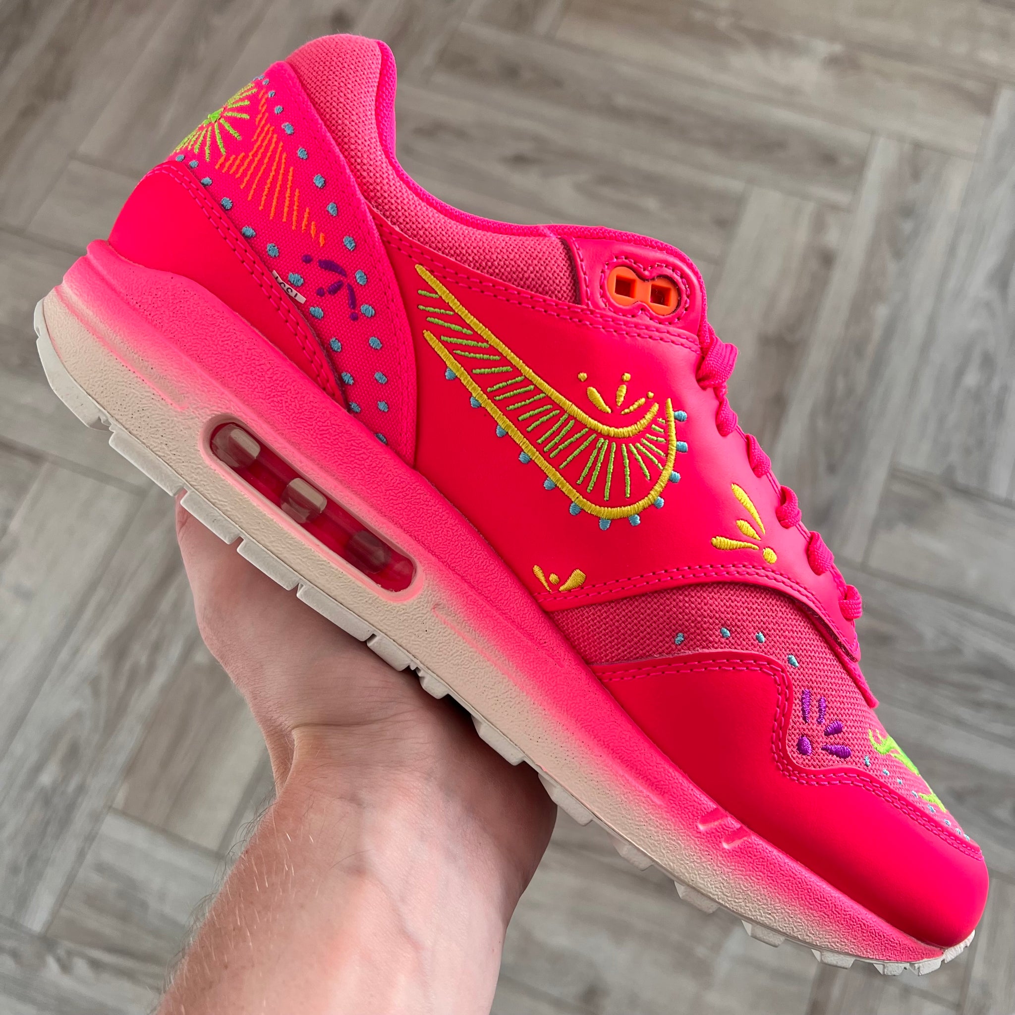 Nike Air Max 1 Dia De Los Muertos UK8.5 Kix Stop