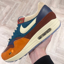 Load image into Gallery viewer, Nike Air Max 1 Kasina Wong-Ang Orange (UK8)
