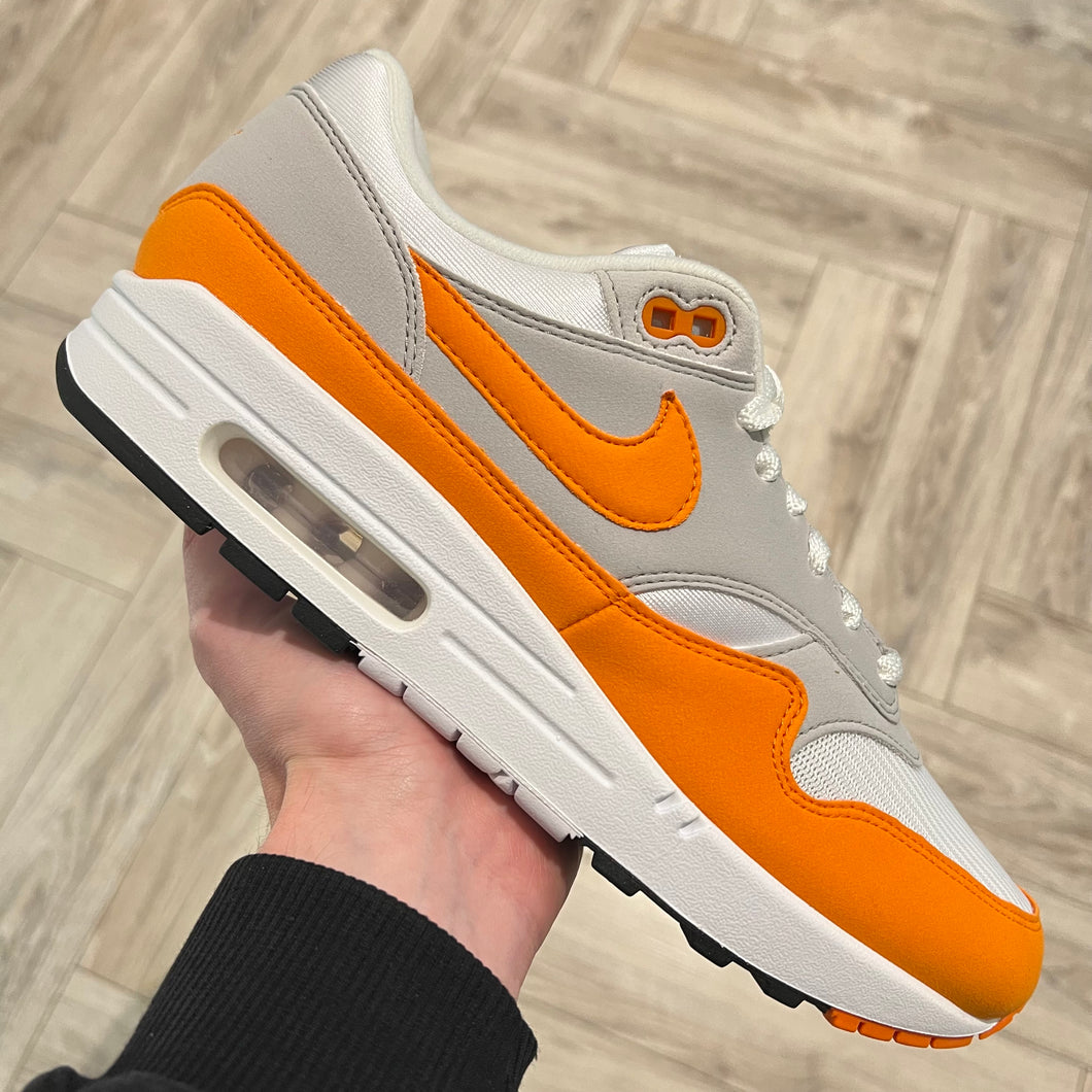 Nike Air Max 1 Magma (UK9)