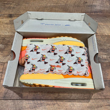 Load image into Gallery viewer, Nike Air Max 1 Familia Puerto Rico Orange Frost (UK8)
