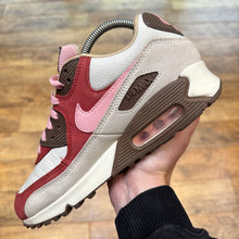 Load image into Gallery viewer, Nike Air Max 90 NRG Bacon (UK6.5)
