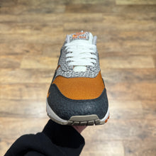 Load image into Gallery viewer, Size? x Nike Air Max 1 Safari (UK8)
