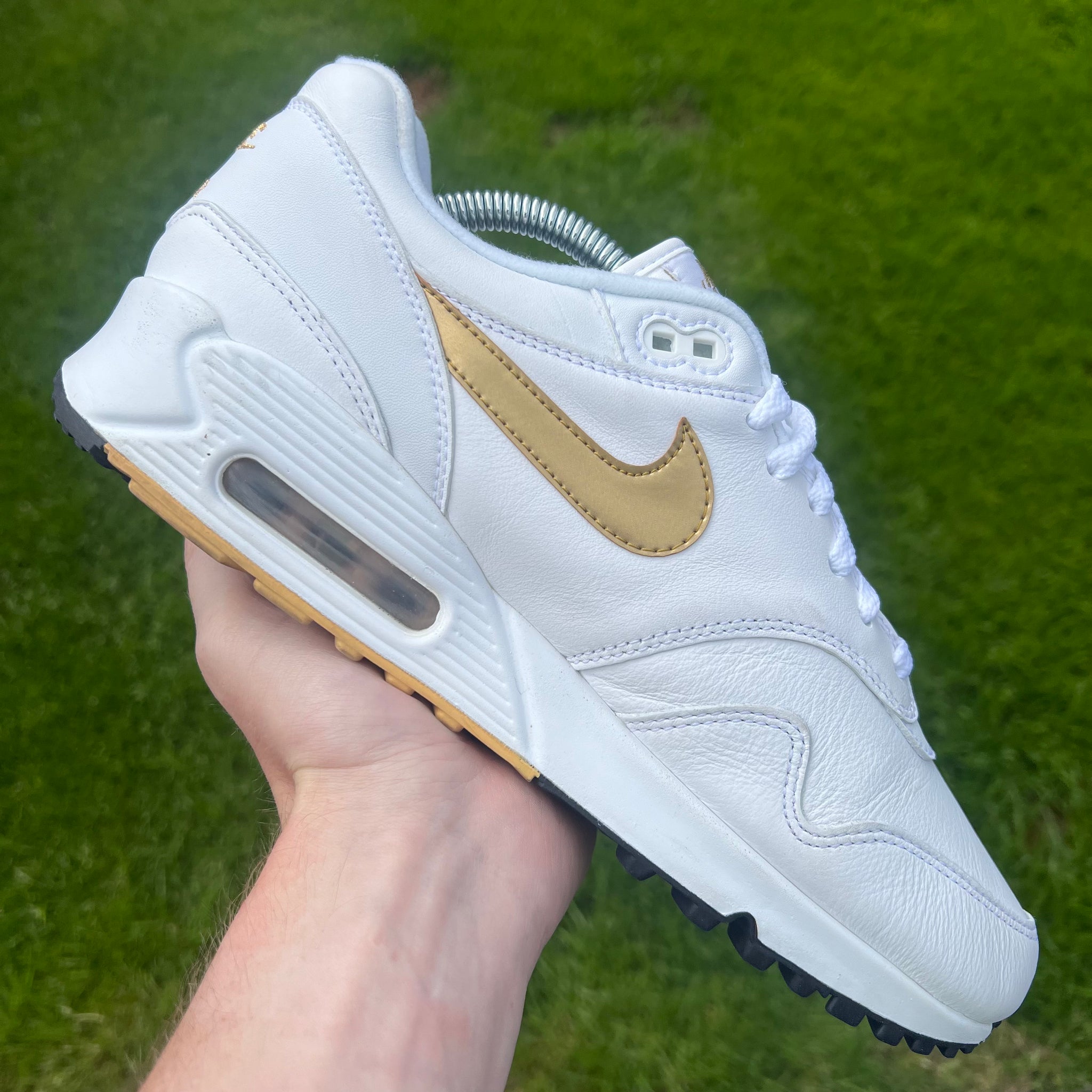 Nike thea white gold shop