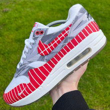 Load image into Gallery viewer, Nike Air Max 1 Los Primeros (UK8.5)
