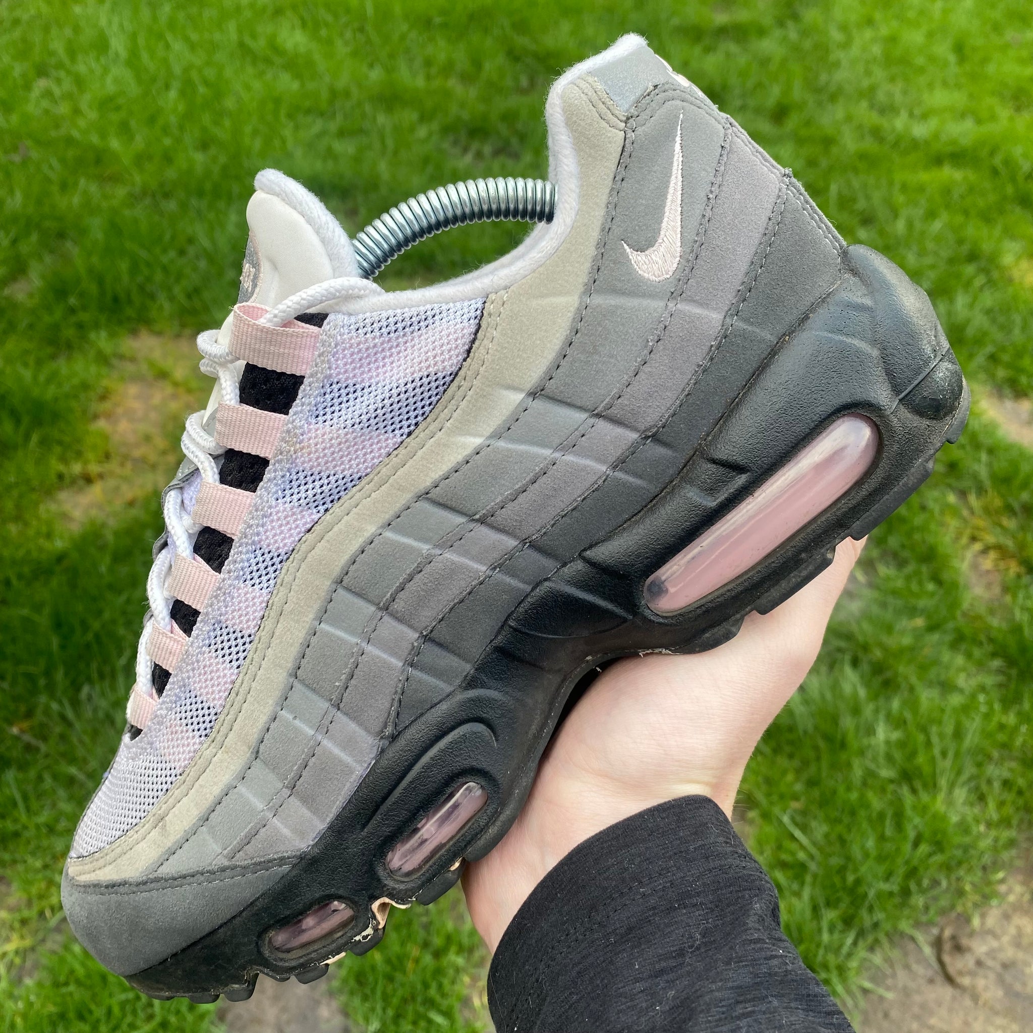 Nike air hotsell max 95 gunsmoke