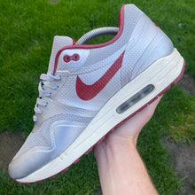 Load image into Gallery viewer, Nike Air Max 1 Hyp Night Track Red (UK9.5)
